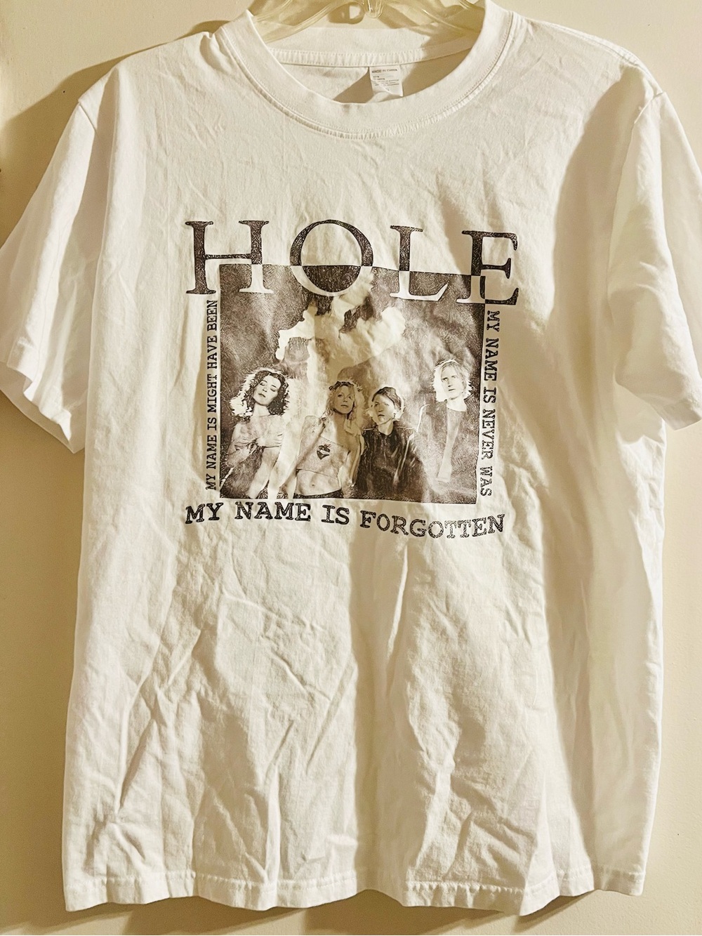 Rock Band Hole "My Name Is Forgotten" White Graphic Tee S Courtney Love